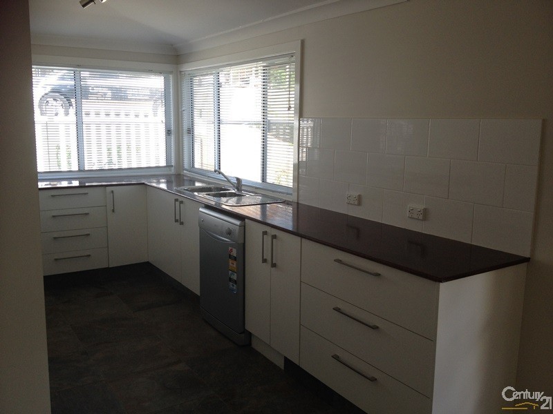 7 Lewers Street, Belmont NSW 2280
