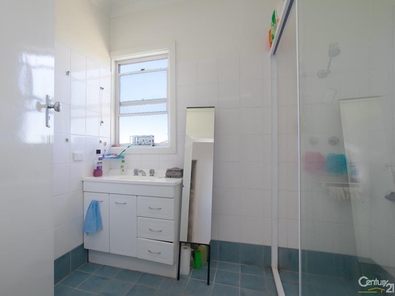 12 Chief Street, Belmont North NSW 2280