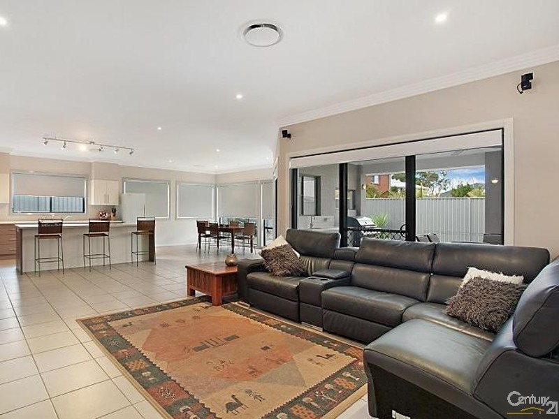 3 Rushland Drive, Fern Bay NSW 2295