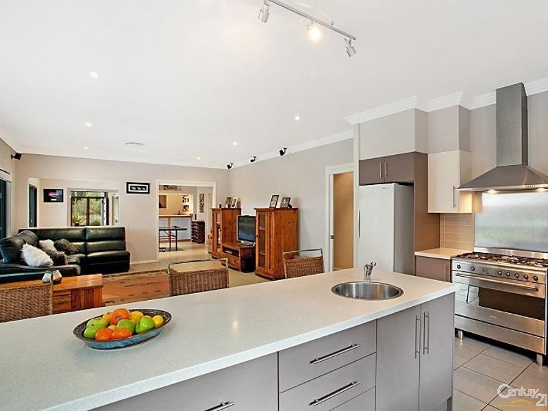 3 Rushland Drive, Fern Bay NSW 2295