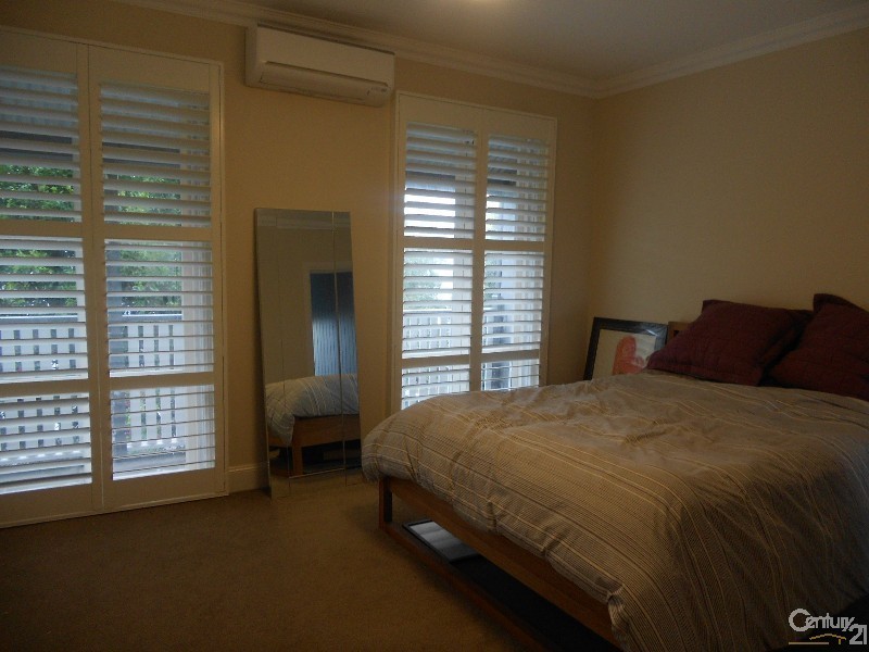 27 Fleming Street, Wickham NSW 2293