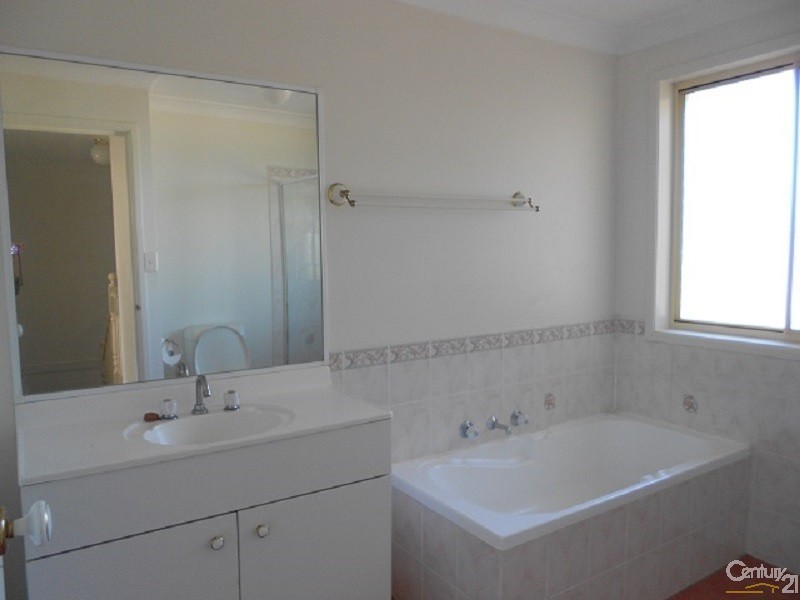 2/26 George Street, Dudley NSW 2290