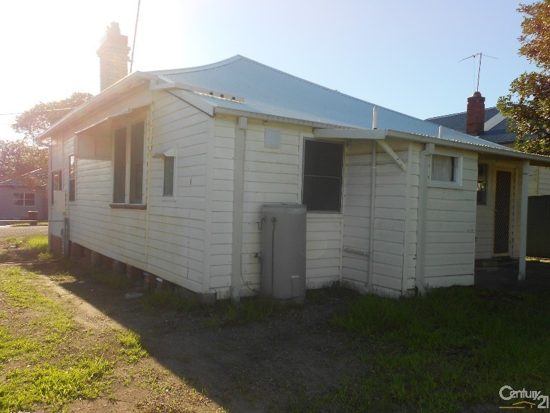 30 Robb Street, Belmont NSW 2280