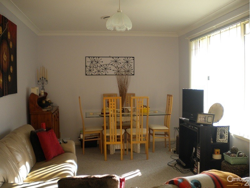 1/4 Chippendall Street, Speers Point NSW 2284