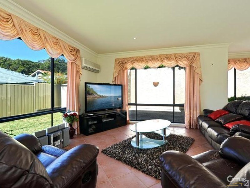 3 Willow Creek Court, Eleebana NSW 2282