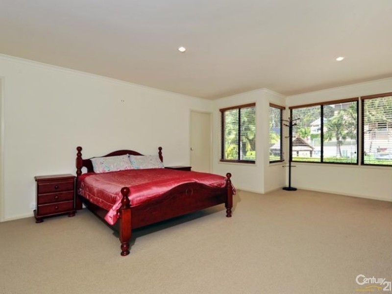 3 Willow Creek Court, Eleebana NSW 2282