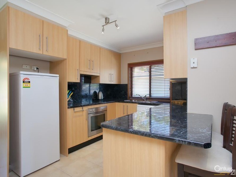 18 Kestrel Avenue, Mount Hutton NSW 2290