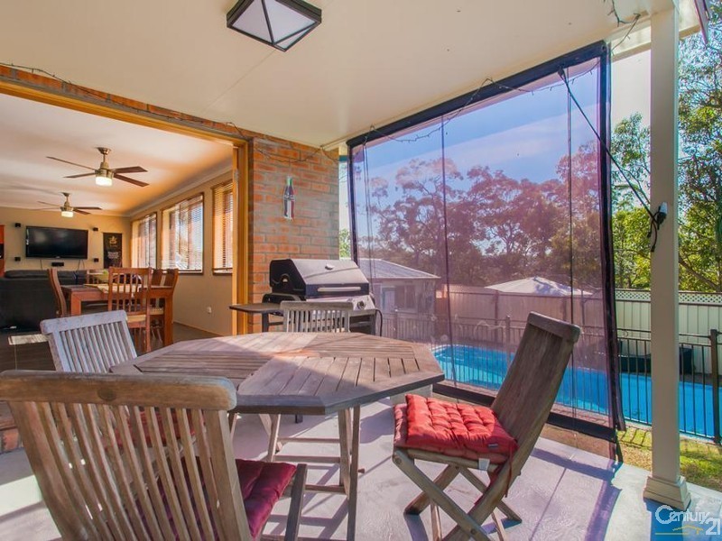 18 Kestrel Avenue, Mount Hutton NSW 2290