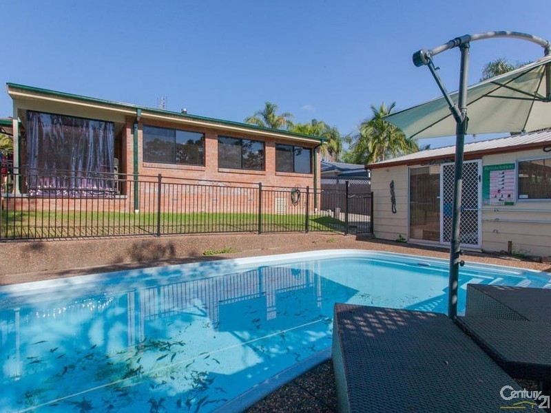 18 Kestrel Avenue, Mount Hutton NSW 2290