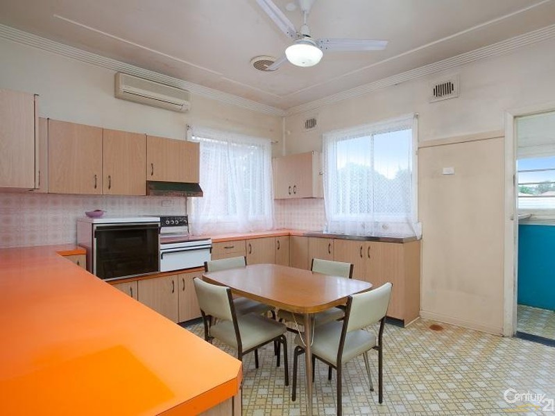 23 Carnley Avenue, New Lambton NSW 2305