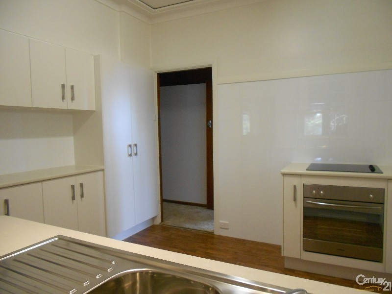 11 Ridley Street, Charlestown NSW 2290