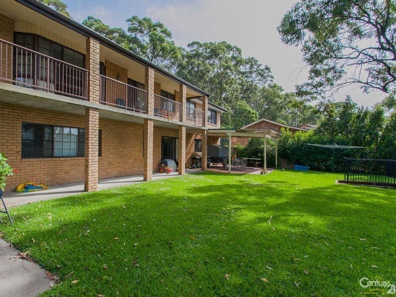 10 Lampeter Close, Mount Hutton NSW 2290