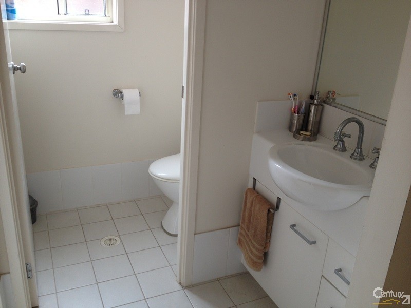 12 Harmony Lane, Mount Hutton NSW 2290