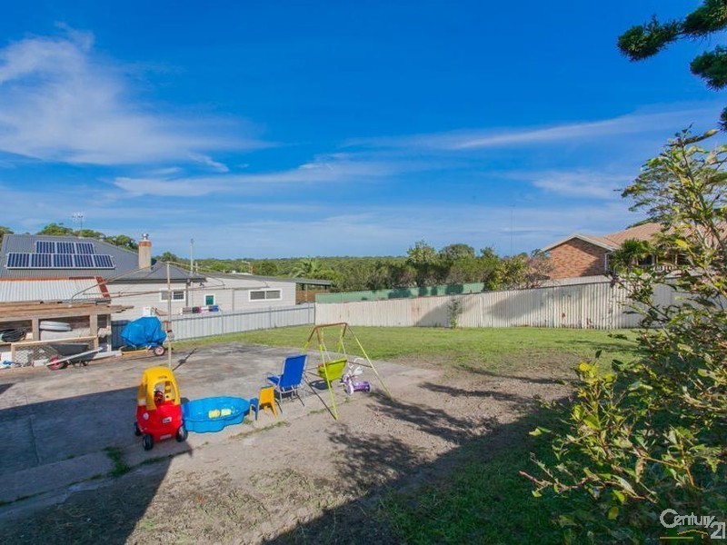 47 Beath Crescent, Kahibah NSW 2290