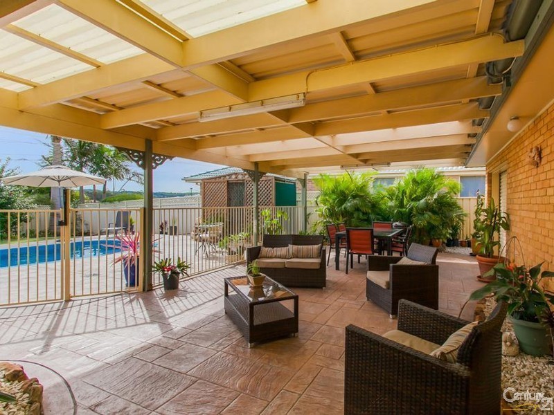 57 Hilldale Drive, Cameron Park NSW 2285