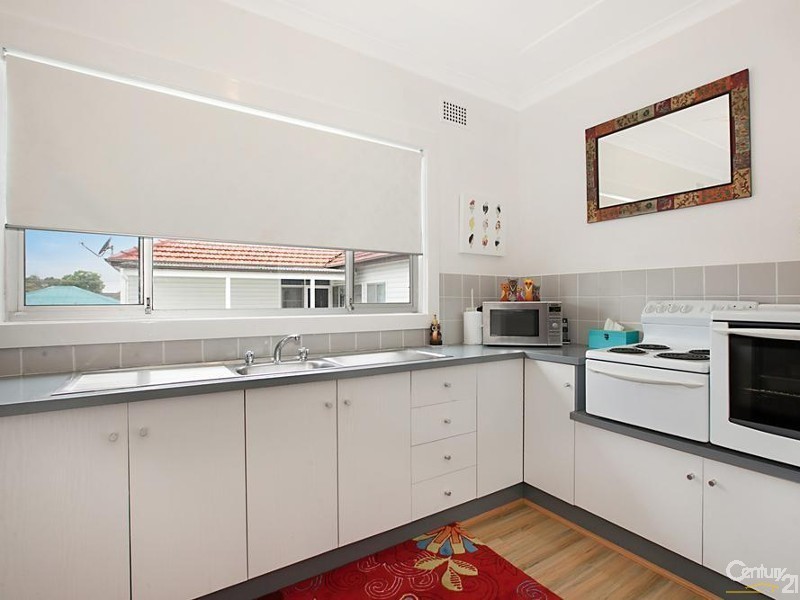 73 Tiral Street, Charlestown NSW 2290