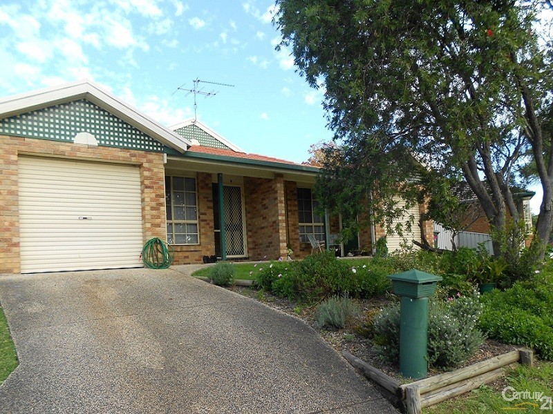 1/3 Valerie Court, Elermore Vale NSW 2287