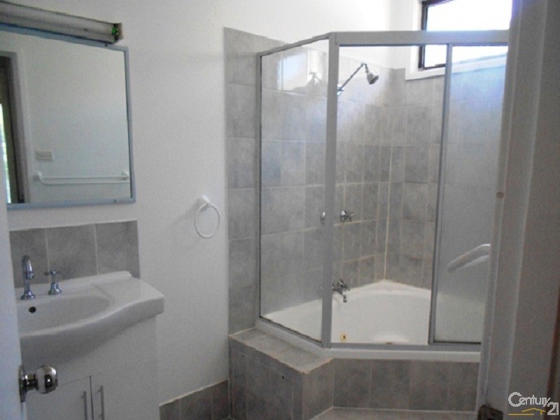 98 Princeton Avenue, Adamstown Heights NSW 2289