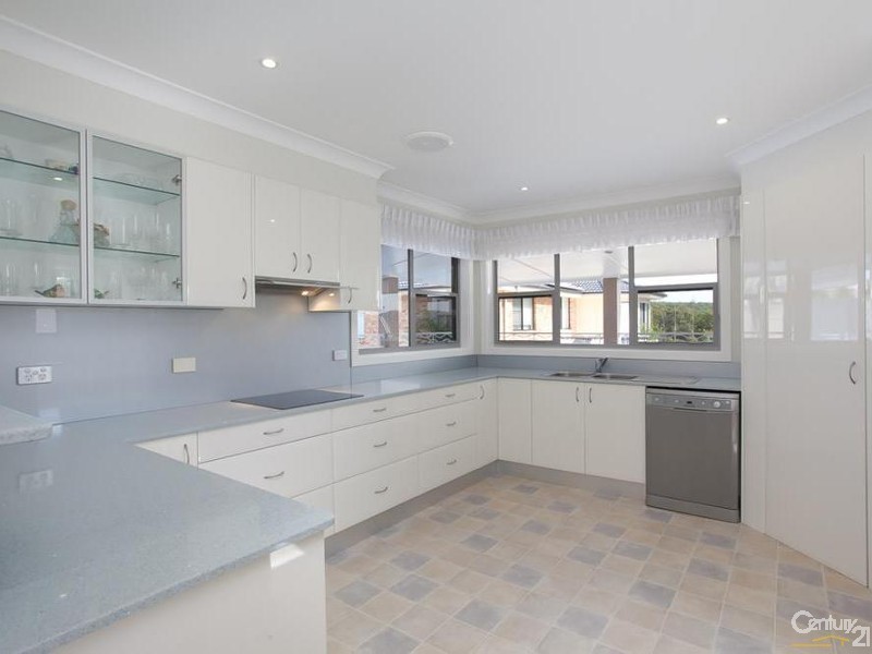 26 Jergi Close, Charlestown NSW 2290
