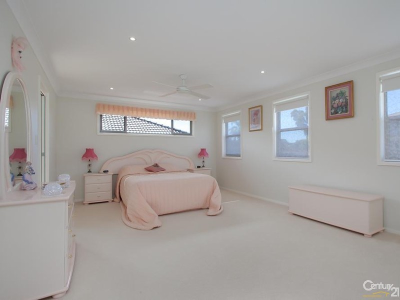 26 Jergi Close, Charlestown NSW 2290