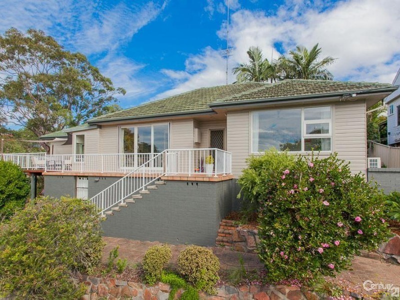 8 Crossland Street, Adamstown Heights NSW 2289