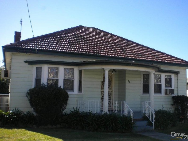 96 Howe Street, Lambton NSW 2299