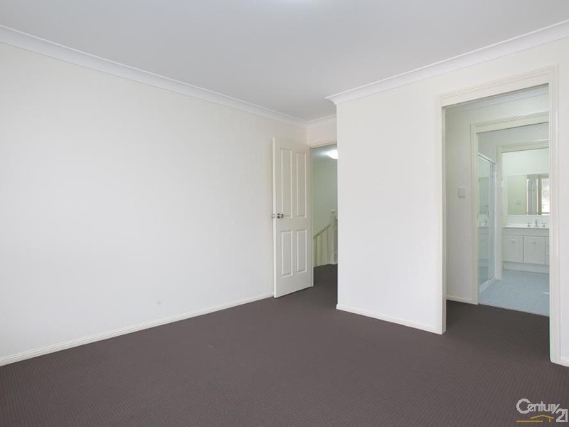8 Matelot Place, Belmont NSW 2280