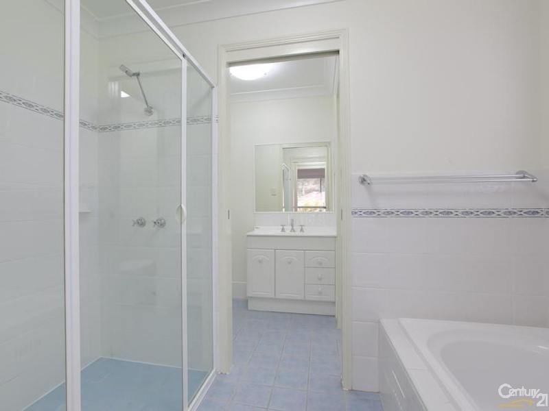 8 Matelot Place, Belmont NSW 2280