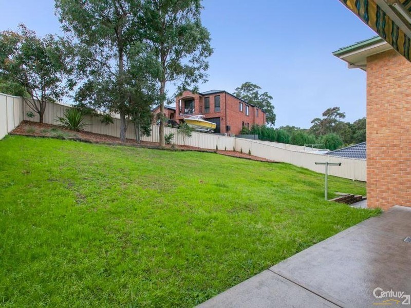 8 Matelot Place, Belmont NSW 2280