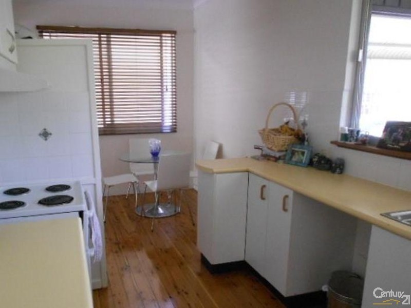 4 Lemana Place, Kahibah NSW 2290