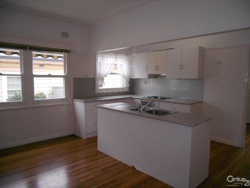 12 Blamey Avenue, New Lambton NSW 2305