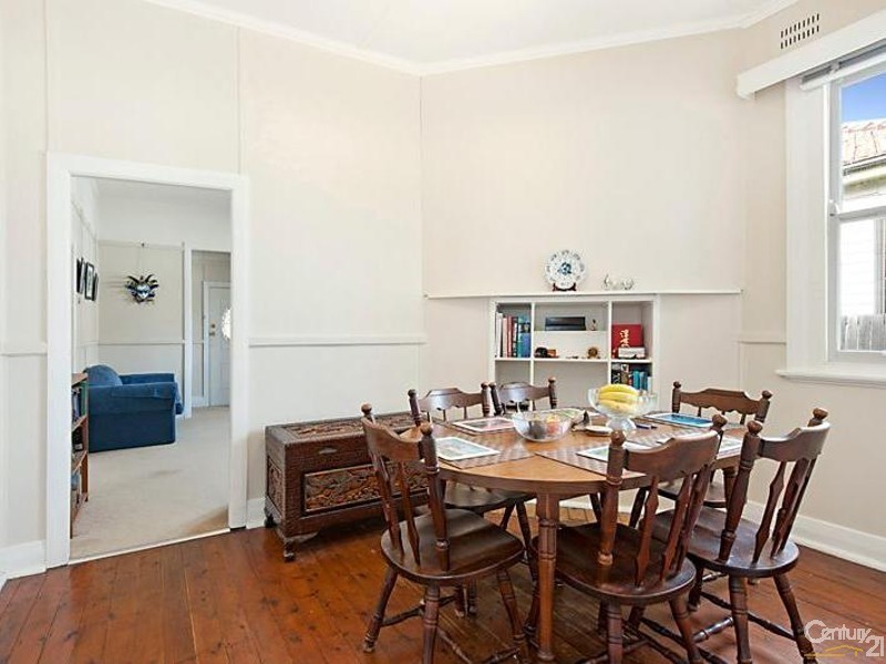 18 Glossop Street, New Lambton NSW 2305