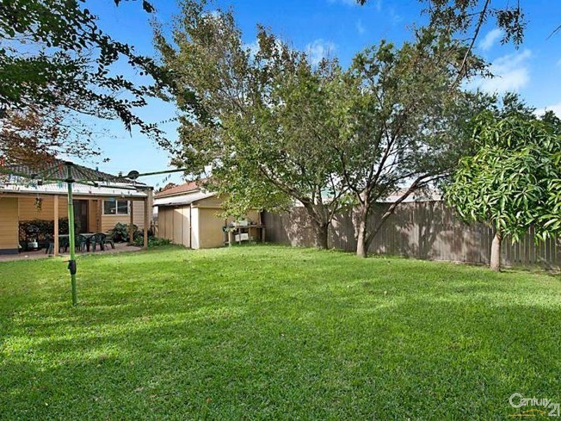 18 Glossop Street, New Lambton NSW 2305