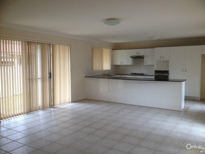 5 Pandorea Way, Valentine NSW 2280