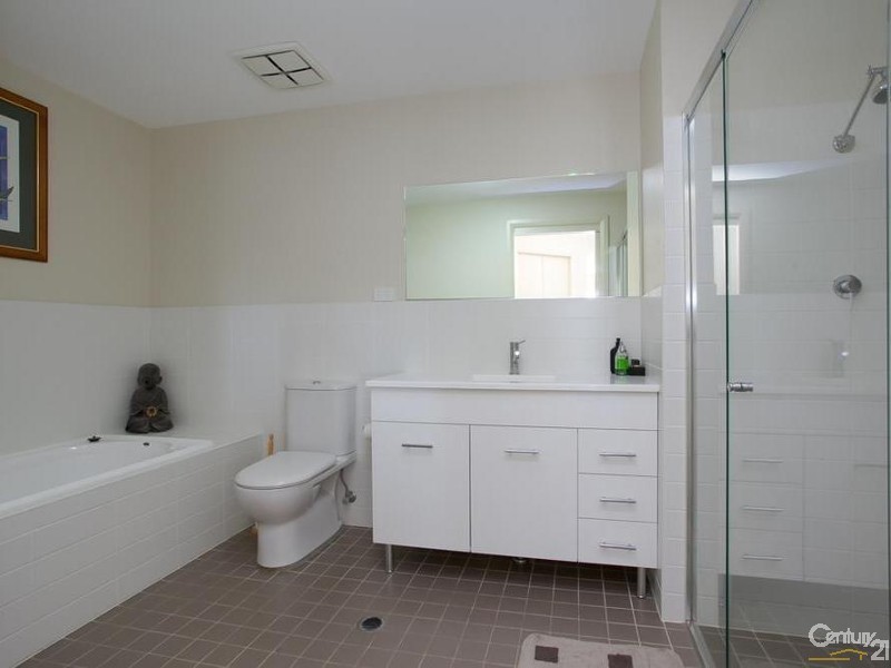 805/215 Pacific Highway, Charlestown NSW 2290