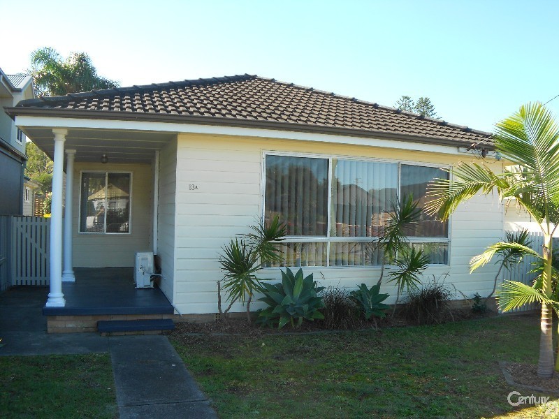 13A Brown Street, Redhead NSW 2290