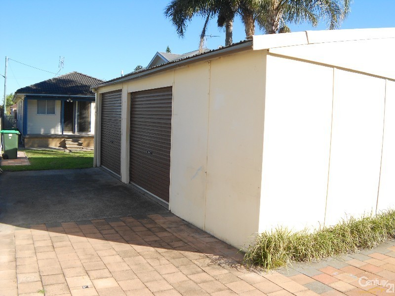 13A Brown Street, Redhead NSW 2290