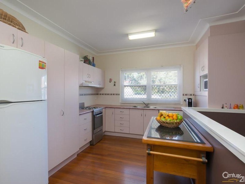 16 Algona Road, Charlestown NSW 2290