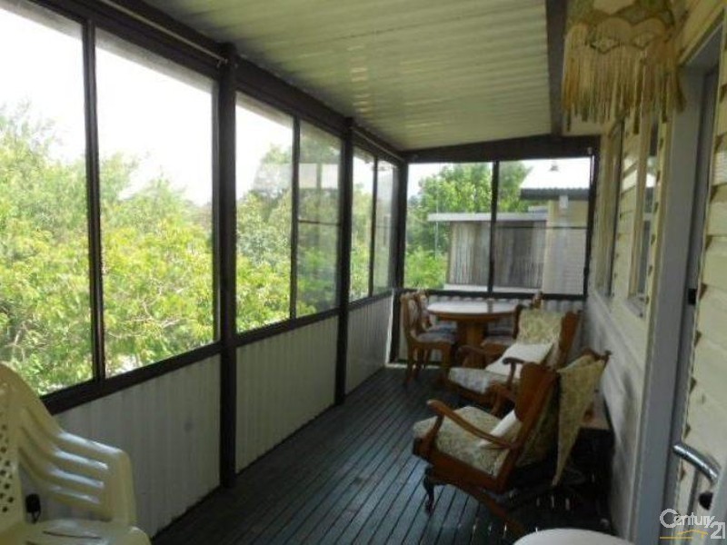 4 Lemana Place, Kahibah NSW 2290