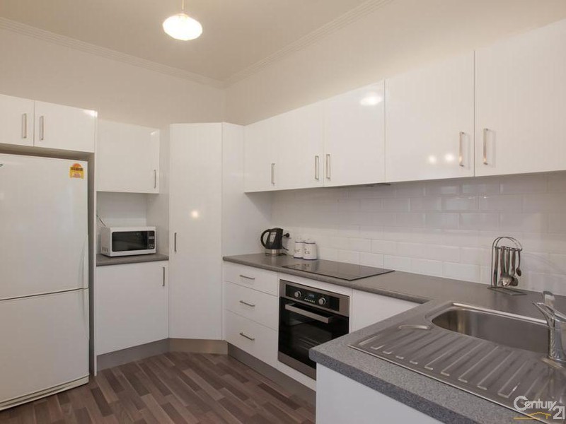 175 Beaumont Street, Hamilton NSW 2303