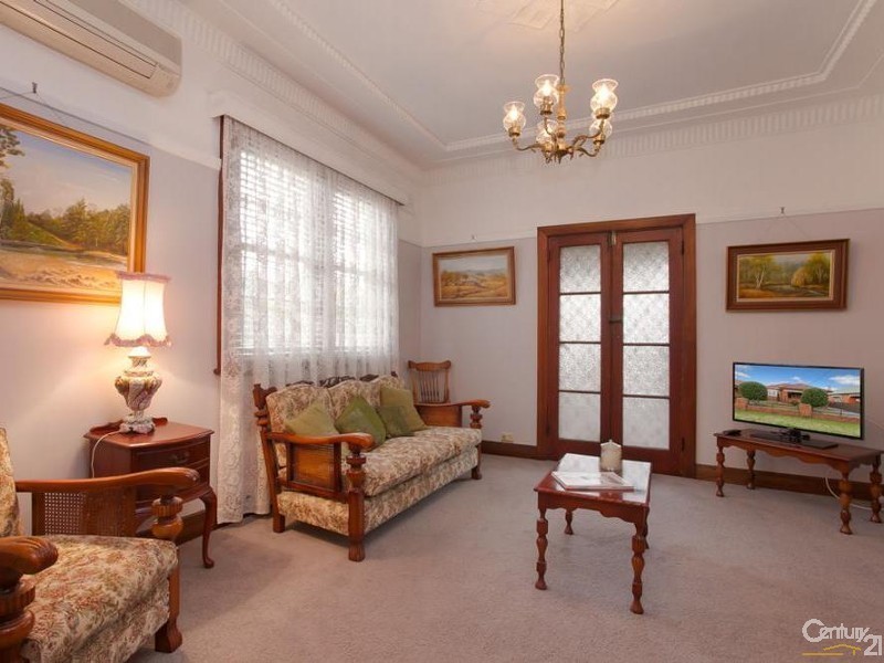 175 Beaumont Street, Hamilton NSW 2303