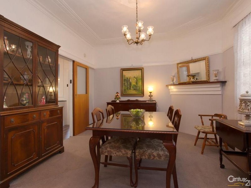 175 Beaumont Street, Hamilton NSW 2303