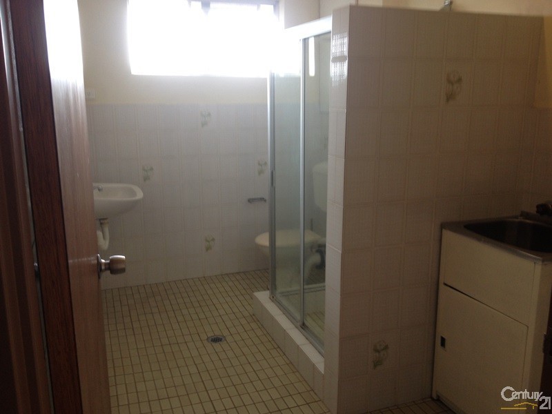 8/115 Teralba Road, Adamstown NSW 2289