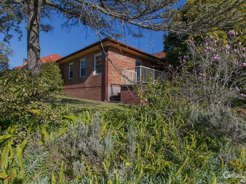 154 Charlestown Road, Kotara South NSW 2289