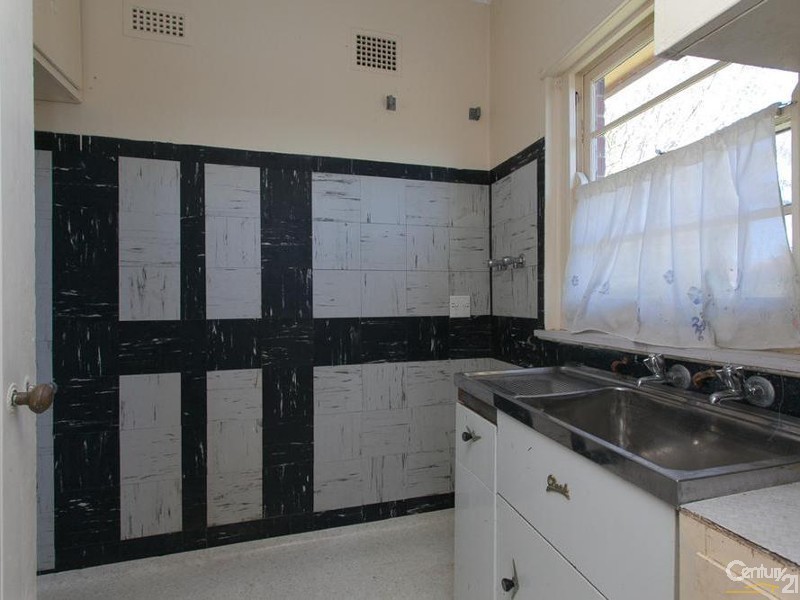 154 Charlestown Road, Kotara South NSW 2289