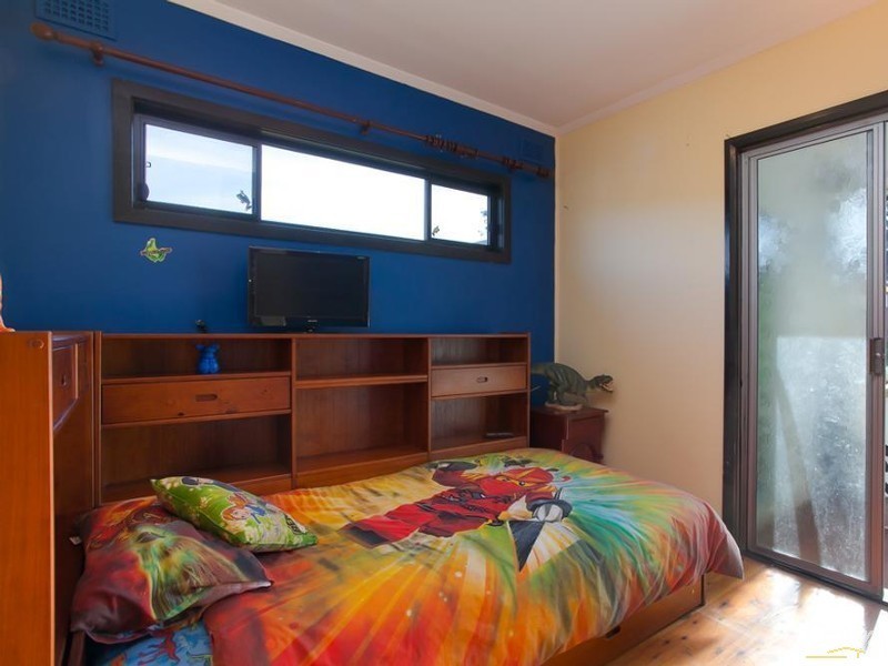 12 Tennent Road, Mount Hutton NSW 2290