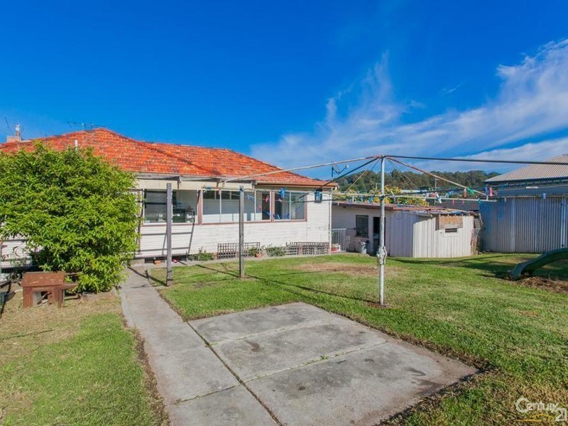 12 Tennent Road, Mount Hutton NSW 2290