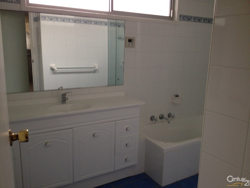 99 Wallsend Street, Kahibah NSW 2290