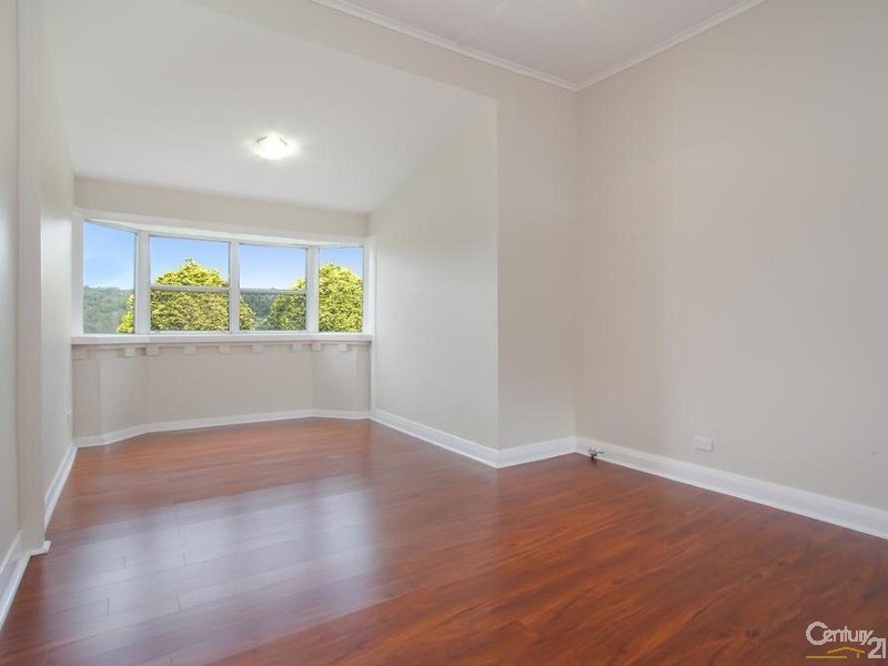 10 Tennent Road, Mount Hutton NSW 2290