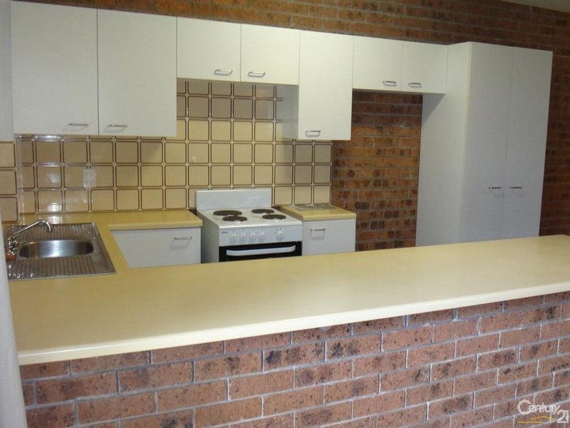 2/38 Dickinson Street, Charlestown NSW 2290